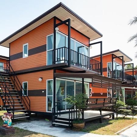 Oyo 755 Rattana Resort Ko Lanta Kültér fotó