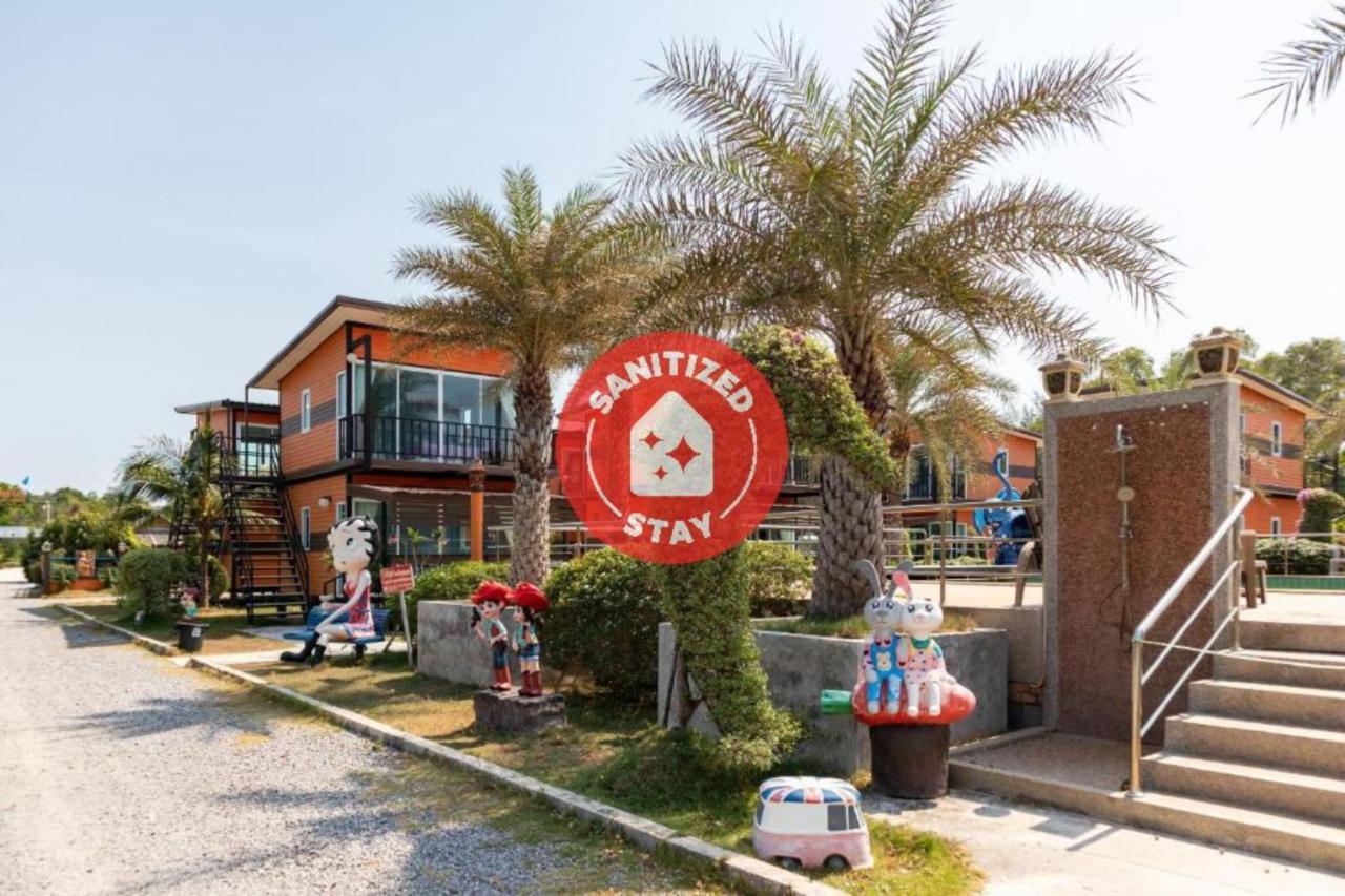 Oyo 755 Rattana Resort Ko Lanta Kültér fotó