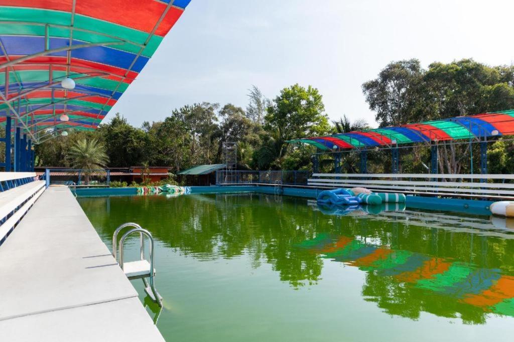 Oyo 755 Rattana Resort Ko Lanta Kültér fotó