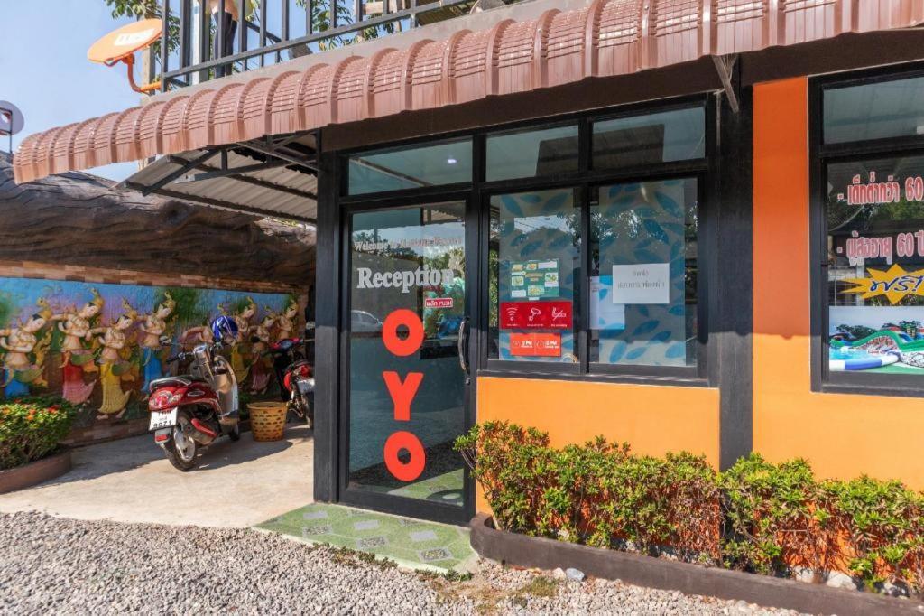 Oyo 755 Rattana Resort Ko Lanta Kültér fotó